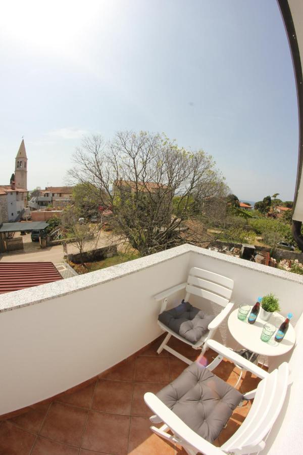 Room And Apartment Doris โลเวร็ตชิกา ภายนอก รูปภาพ